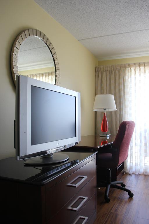 Seaside Inn & Suites フェンウィック・アイランド エクステリア 写真