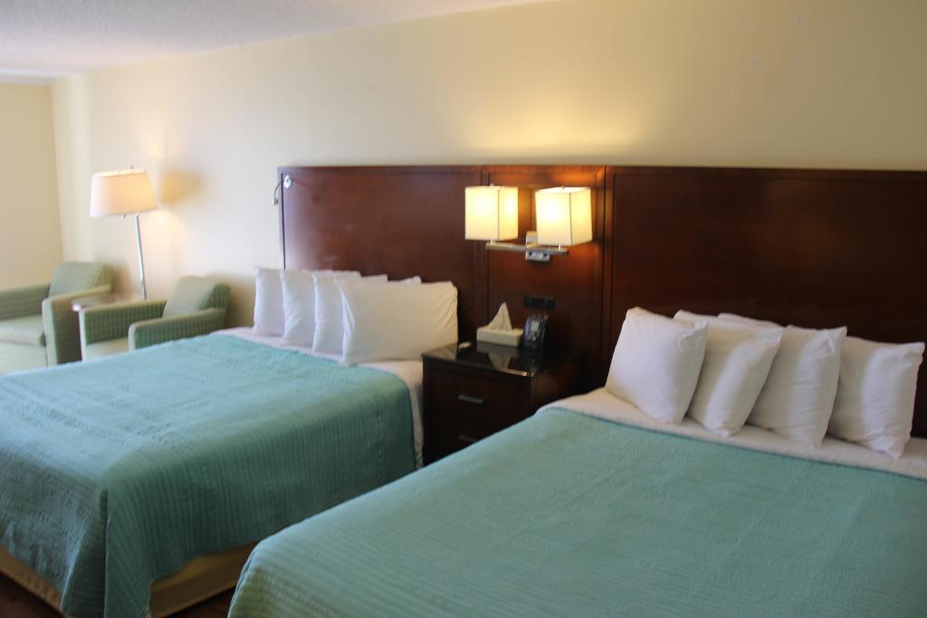 Seaside Inn & Suites フェンウィック・アイランド エクステリア 写真